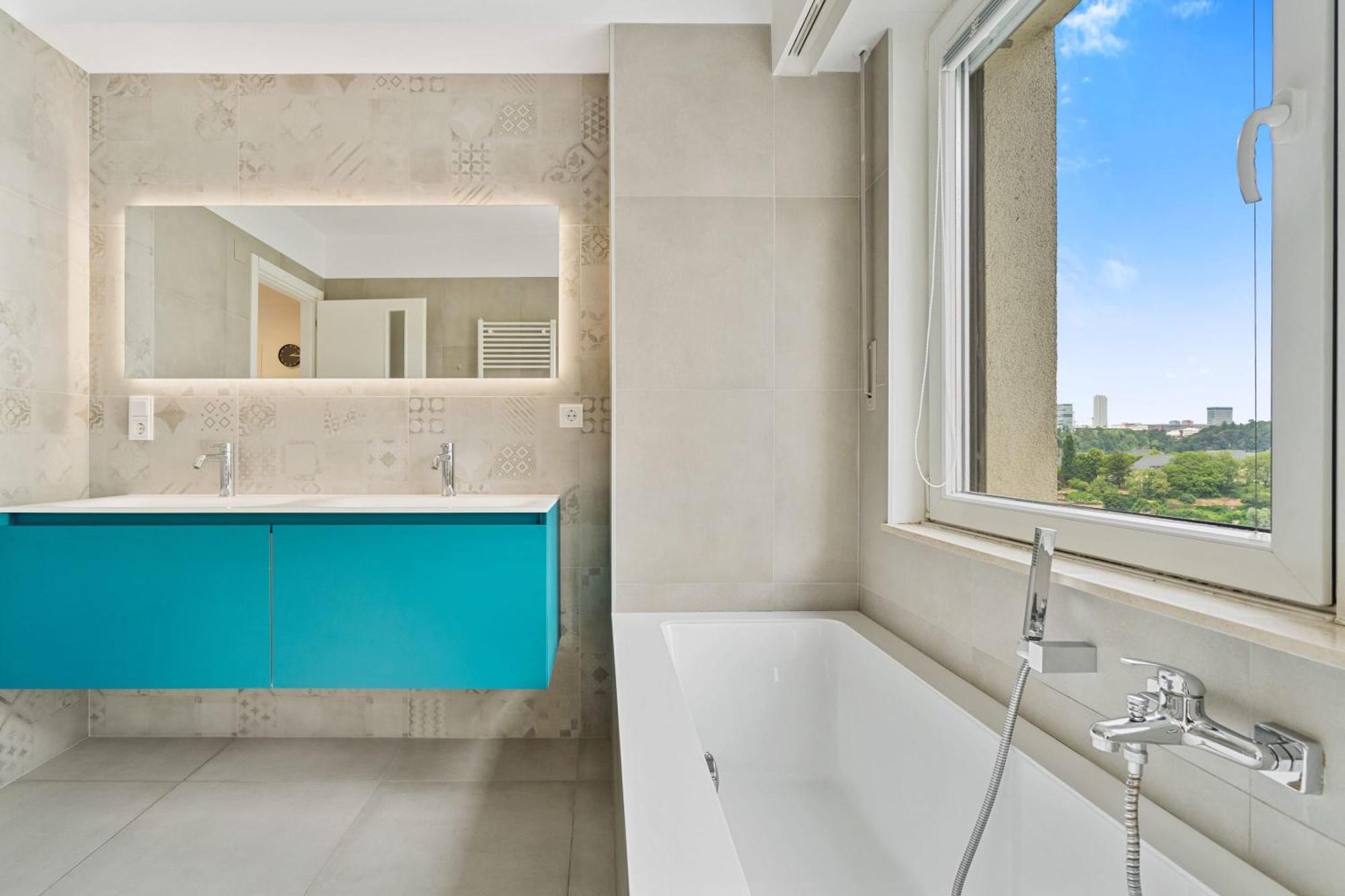 Central Lux 2Br Apt With City Views & Balcony Luxemburgo Exterior foto