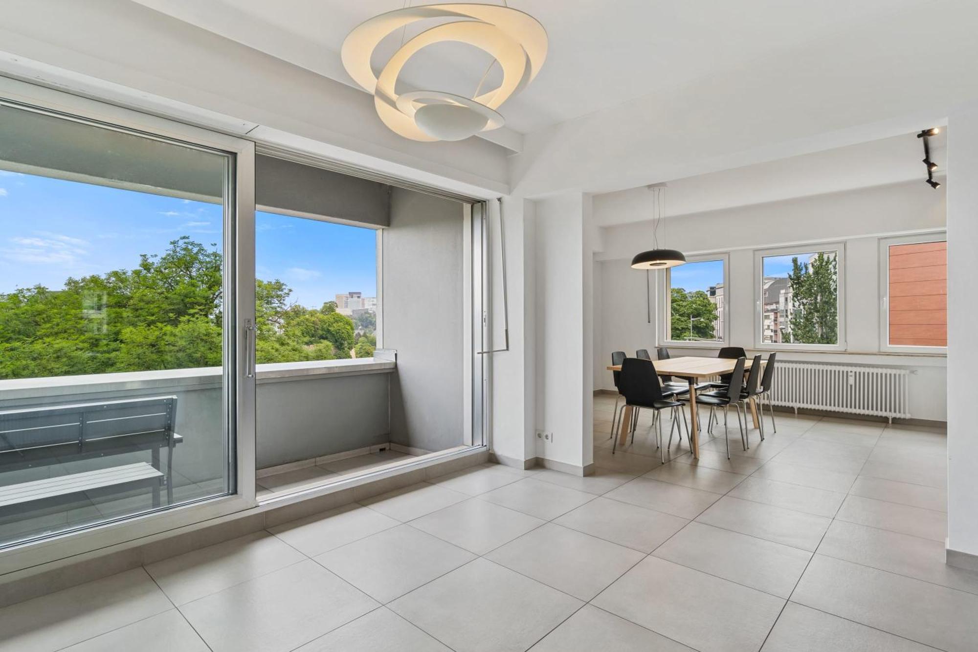 Central Lux 2Br Apt With City Views & Balcony Luxemburgo Exterior foto